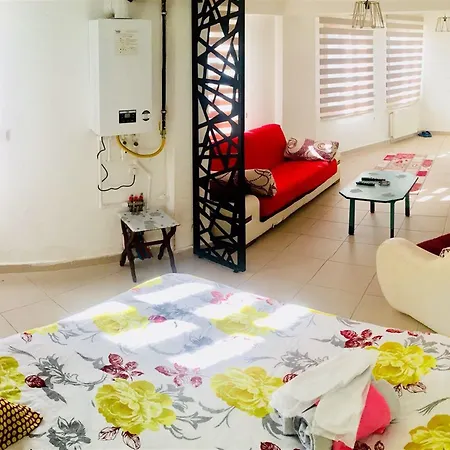 Ozgen Κανακάλε